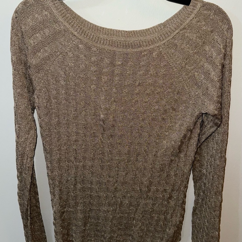 Women's Jones New York gold sweater size small (ch)